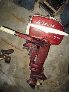 lot 1 image: Johnson 10hp Sea Horse model QD-18 boat motor