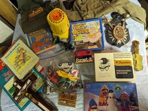 lot 177 image: Toy Knick Knacks...