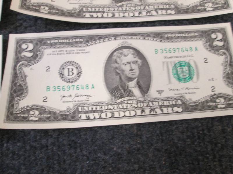 lot 514 image: 6- Sequential Uncirculated $2 Bills...