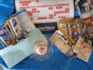 lot 9 image: Minnesota Twins Memorabilia, Topps Baseball and Football Cards, Greeting Cards Sent to Minnesota Twins Ticket Holders, and More