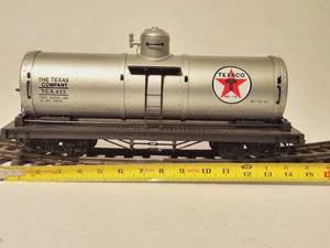 lot 12 image: G Scale Bachmann Texaco Tank Car