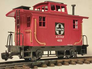 lot 21 image: G Scale Bachmann  Caboose