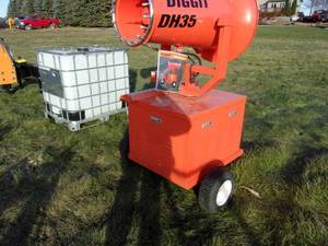 New Digget DH 35 Demolition Construction Mist Blower. See Photos for Specs