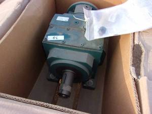 New-Old Stock Baldor Dodge Quantis In-line Helical Reducer Motor - HB82CN210TC