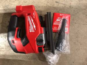 Milwaukee M18 FUEL 18V Lithium-Ion Brushless Cordless Jig Saw (Tool-Only) Customer Returns See Pictures