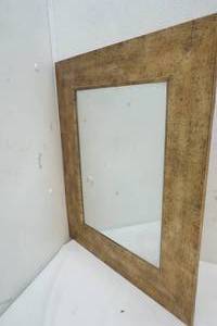 lot 87 image: Mirror