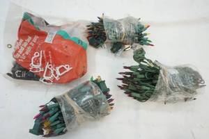 lot 95 image: Christmas lights