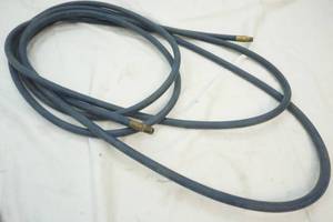 lot 101 image: Air hose