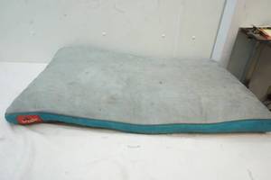 lot 106 image: Brindle dog mat