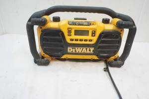 lot 122 image: DeWalt worksite charger radio
