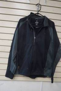 lot 154 image: Elevate sport zip  up