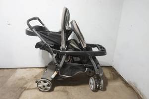lot 162 image: Graco stroller