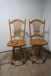 lot 171 image: kitchen chairs