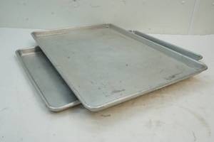 lot 193 image: Utility pan