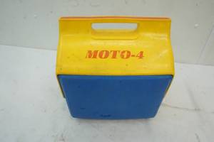 lot 208 image: Moto4 Cooler