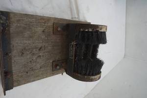 lot 223 image: Scrusher