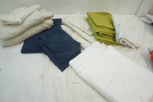 lot 259 image: Variety of Bed Linens