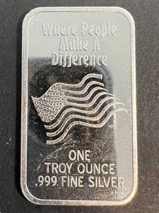 1 TROY OZ .999 FINE SILVER DONALD TRUMP WANTED FOR PRESIDENT BAR