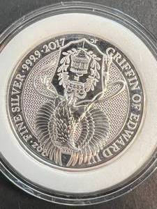 2 TROY OZ .9999 FINE SILVER GRIFFIN OF EDWARDS III ROUND IN AIRTITE
