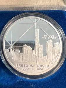 WORLD TRADE CENTER RECOVERY COMMEM SILVER DOLLAR