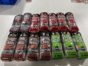 lot 23 image: 14 BAGS OF STEEL WOOL