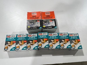 lot 36 image: LOT OF 7)  4X4 POST BASE & 2) 6X6 POST BASE