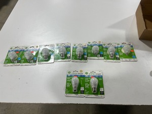 lot 54 image: 21 GLOBE & 7 CEILING FAN LED ENERGY SMART LIGHT BULBS