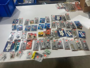 lot 13 image: DOOR STOP LOT