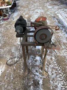 lot 26 image: Grinding wheel Station with Motors