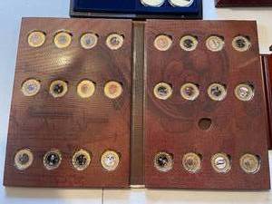 lot 40 image: Commemorative and Collectible Coin Collections