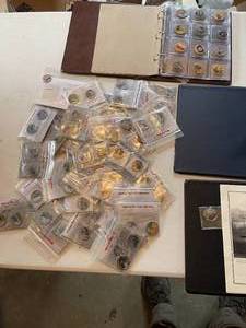 lot 51 image: Around 300 $.50 of Different Sets