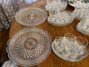 lot 138 image: Glass Snack Sets and Glass Platter