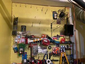 lot 144 image: Miscellaneous Hardware and Home Tools