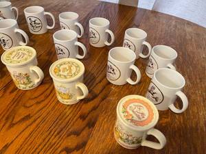 lot 156 image: Collector Mugs