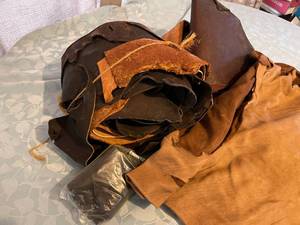 lot 205 image: Leather Pieces