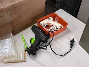 lot 94 image: 10W Glue Guns EC-301 - Sureponder Hot Glue Gun with Extra Glue Sticks, Mini Glue Gun with Extra Glue Sticks