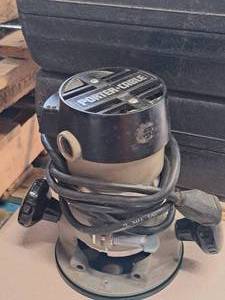 lot 105 image: Porter-Cable Heavy Duty Router 6902