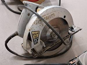 lot 133 image: Skil Skilsaw 7-14 Power Saw 936