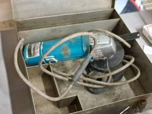 lot 153 image: Makita 4-12 Disc Grinder 9501B with Accessories and Tool Box
