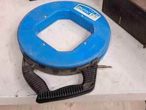 lot 184 image: Ideal Tuff-Grip Pro Blued-Steel Fish Tape 102x18