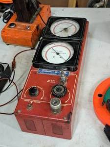 lot 188 image: Sun 6W Vacuum Leakage Unit