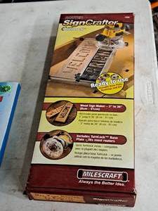 lot 191 image: Router Sign Crafter