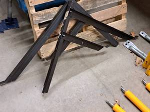lot 47 image: Lot of (2) Scaffolding Attachments