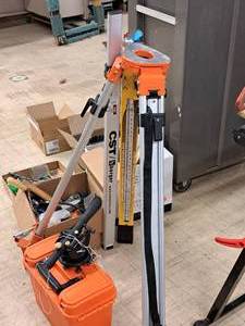 lot 225 image: Craftsman Survey Equipment - Tripod, Scope, Measure Stick