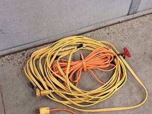 lot 242 image: Lot of (2) Extension Cords