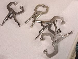 lot 261 image: Lot of (4) 6 Vise Grip Pliers