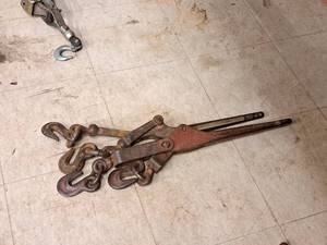 lot 299 image: Lot of (2) Chain Tighteners