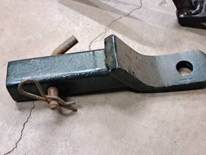 lot 307 image: Hitch Ball Mount (no ball included)
