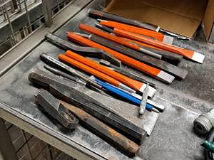 lot 342 image: Lot of (1 Box) Chisels and Punches