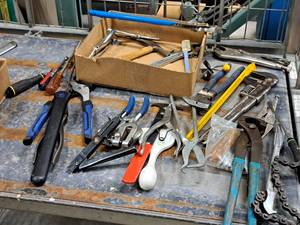 lot 346 image: Lot of (1 Box) Pliers, Drivers and Punches